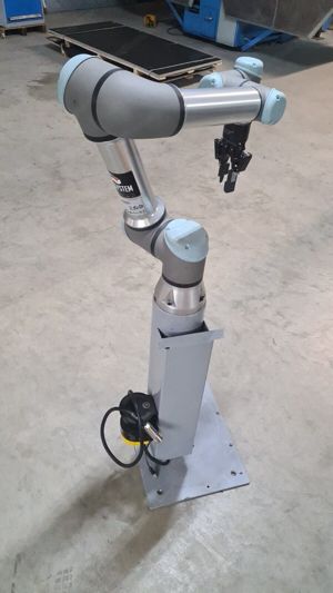Universal Robots UR 5e von 2020 Roboter Handlingsystem Cobot Automatisierung