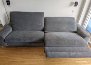Couch - elektronisch ausfahrbar