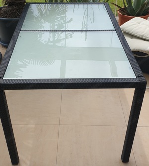 Rattan Tisch 150x90 cm mit 2 Glasplatten