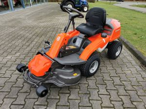 Husqvarna R 214TC Frontmäher