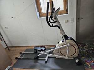 Kettler Crosstrainer "SKYLON 1.1" Schwungrad vorne