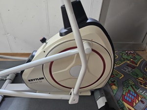 Kettler Crosstrainer "SKYLON 1.1" Schwungrad vorne Bild 3