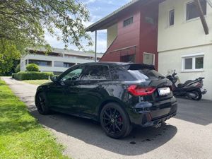 Audi A1 Sportback 40 TFSI S-Line, Topzustand Bild 4