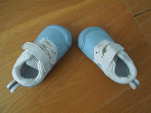 Babyschuhe der Marke Puschies Größe 22