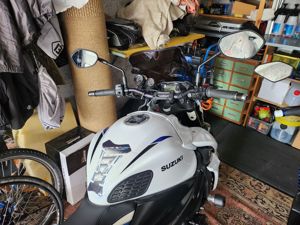 Verkaufe Suzuki Gsx-s 1000,schönwetterfahrzeug Bild 2