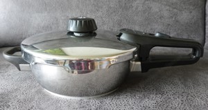 Fissler Druckkochtopf, Dm 22 cm