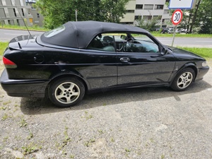 Saab  9.3 Cabrio Schwarz Bild 2