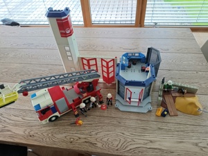 Playmobil Feuerwehrstation Bild 2