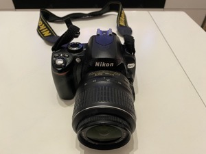 Nikon D60 Spiegelreflex mit Tasche und Akkus Bild 2