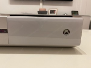 XBOX One SSOD Edition weiß, 500GB + 2 Controller, neuwertiger Zustand, OVP Bild 6