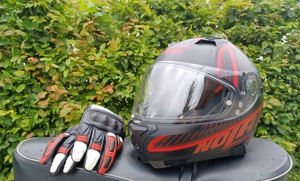 Motorrad Helm