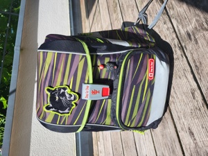 Schultasche mit Zubehör für 50 Euro Bild 4