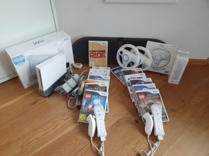 Nintendo Wii Konsole mit Spielen und Zubehör