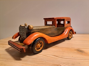 Auto   Holzauto   Modellauto Bild 6