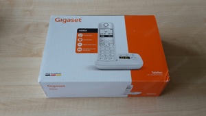Telefon Gigaset A690 A weiß mit Basis-Ladestation und Anrufbeantworter - neuwertig mit OVP