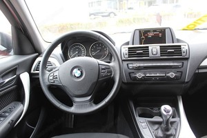 Bmw 116i F20 2012 Neu Vorgeführt 2 Besitz  Bild 9