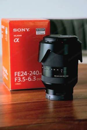 Sony FE 24-240 E-Mount Objektiv 