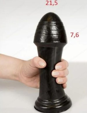 Welche Frau spielt mit meinen XXL-Dildos Bild 8