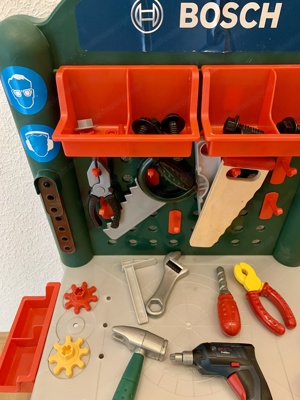 Bosch Kinder Werkbank inkl. Zubehör Bild 2