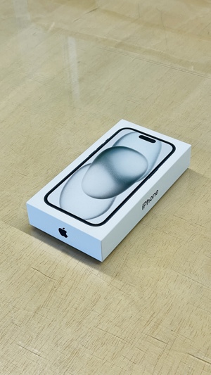 iPhone 15 (128GB, originalverpackt)