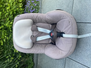 Schöner Maxi Cosi Pearl Autositz Bild 2