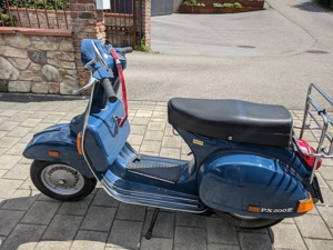 Vespa P 200 E  Bild 2