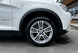 BMW X3 xDrive20d Aut. *18"M-FELGEN Bild 6