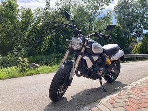 Ducati Scrambler 1100 Naked Bike