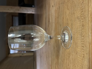 Wasser Weinglas