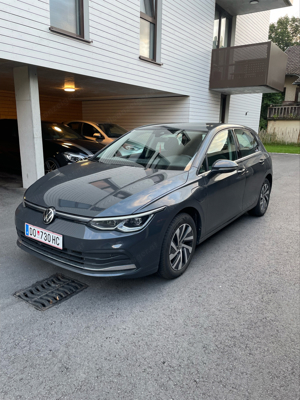 Volkswagen Golf 8 Style E-Hybrid Bild 4