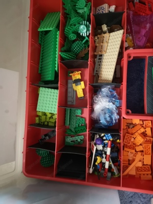 Haufenweise LEGO inkl. der Eisenbahn und vielen Extras Bild 5