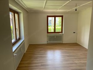 2- Zimmerwohnung mit Garten: Wohnen mit Einfamilienhausflair Bild 3