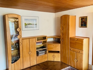 Stilvolle Wohnzimmer-Wand in Buche   Vielseitig und Elegant