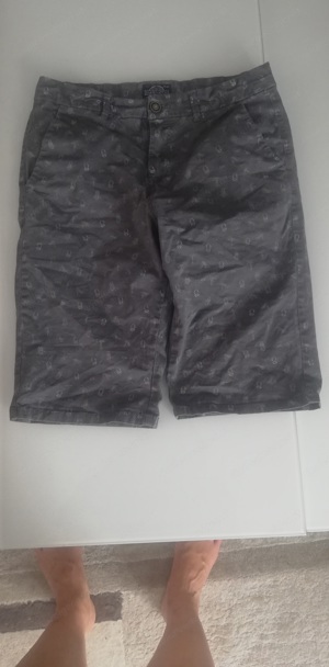 SHORT C&A 176 Bild 1