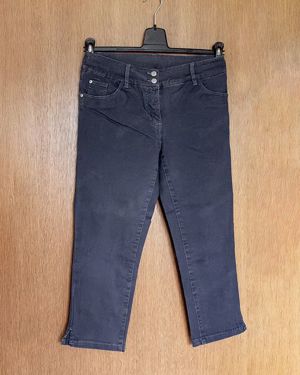 Diverse Damenhosen u. 3-viertel Jeans, Gr. 36; Damenjeans, kurze Hosen  Bild 7