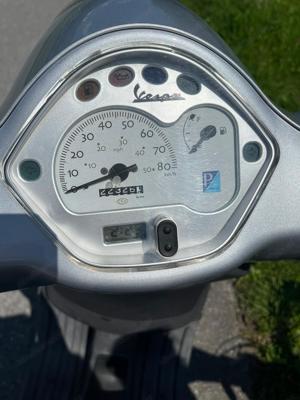 Vespa LX 50, frisch vorgeführt  Bild 2