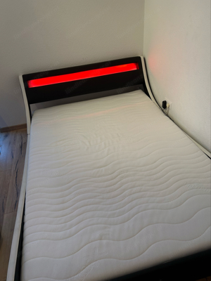 Jugendbett mit Matratze Bild 4