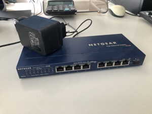 Netgear FS108 8 Port Fast Ethernet LAN-Switch (10 100 MBit  s