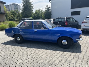 Opel Rekord D 1976 Bild 7