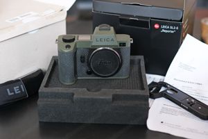 Leica SL2-S  Reporter" Limited Edition