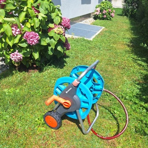 Gardena Schlauchaufroller samt Schlauch