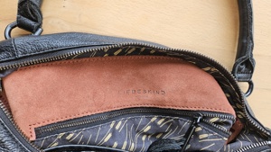 Handtasche mit Schulterriemen LIEBESKIND "Berlin" - neuwertig! Bild 2