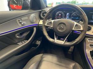 Mercedes-Benz E Bild 14