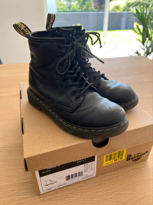 Dr. Martens Kinderschuhe Gr. 33