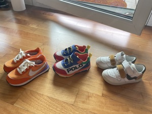 3 Paar Kindersneakers Gr. 24-25