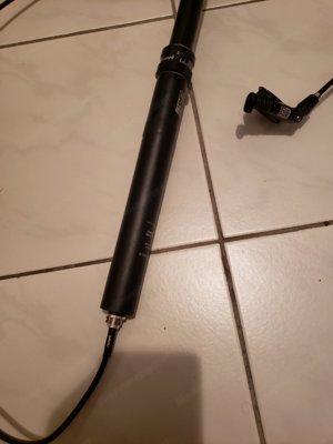 Sattelstütze RockShox Reverb