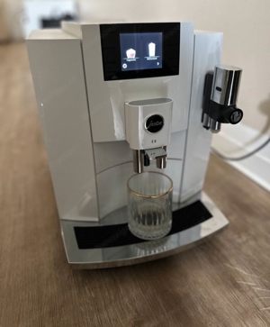  Kaffeemaschine Jura E8