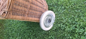 RATTAN TROLLY VINTAGE  Bild 2