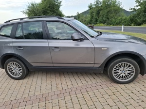 Verkaufe:BMW X3  xDrive 143PS,PS Diesel, im gutem gebrauchten Zustand, es ist ein Privatverkauf, . Bild 2