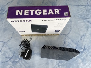 Netgear W-Lan Router R6250 Smart WiFi Router